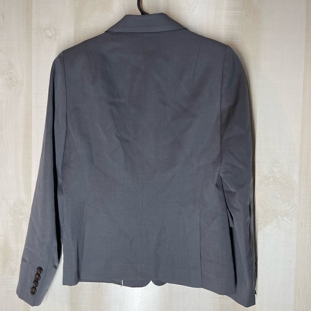 J. Crew gray 3 button wool lined blazer, size 4 petite - Picture 6 of 12